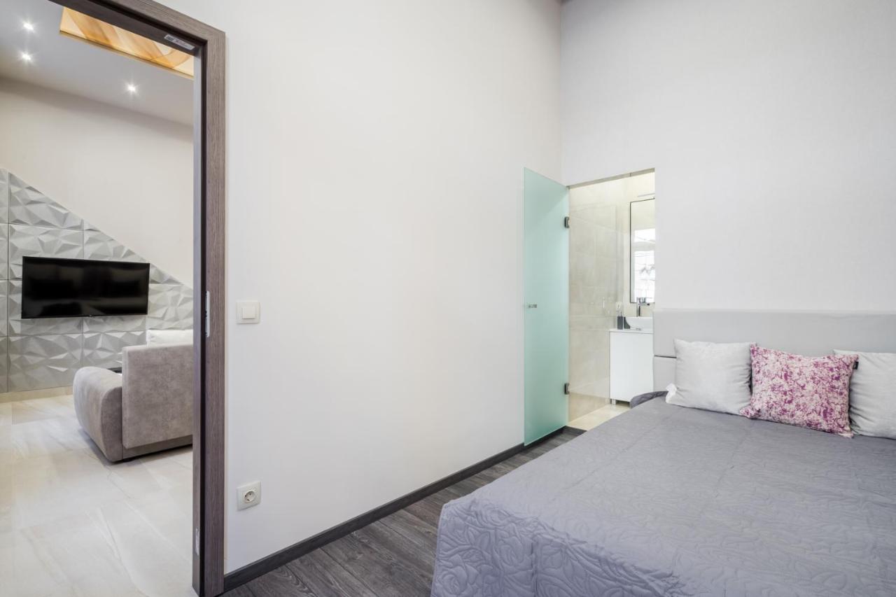 Chic Comfort Suite For 6 By Oktogon Budapeste Exterior foto