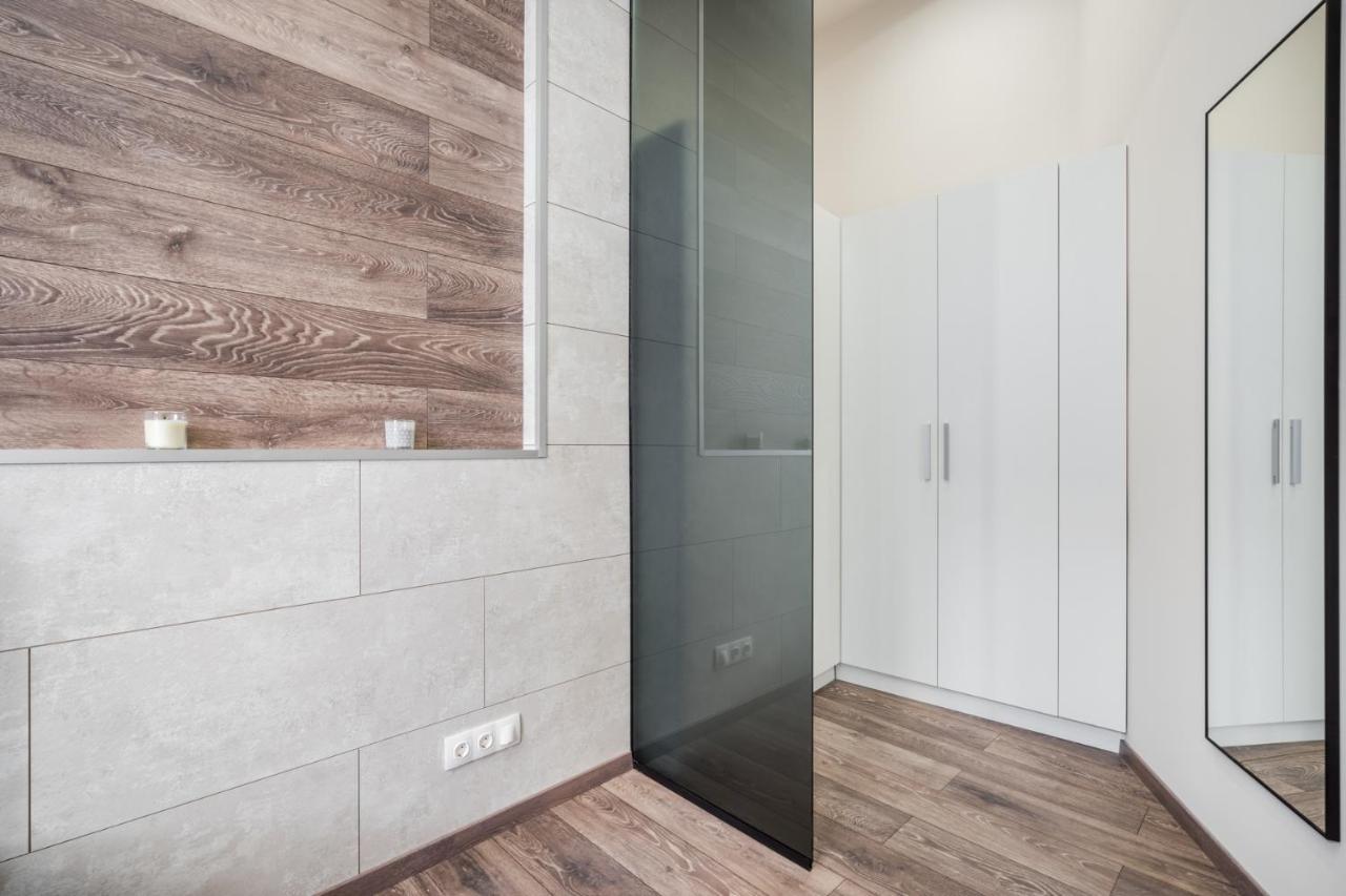Chic Comfort Suite For 6 By Oktogon Budapeste Exterior foto
